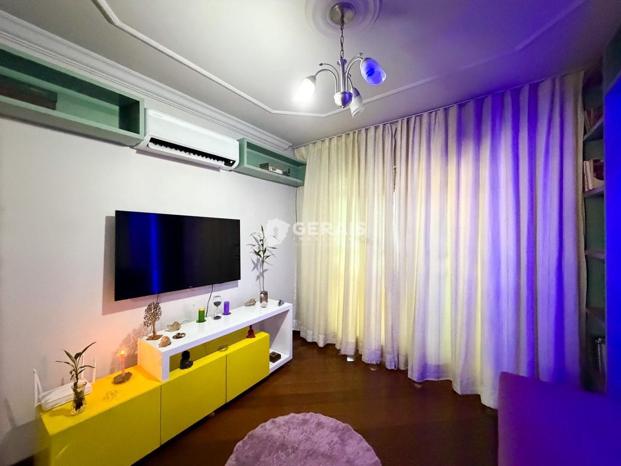 Apartamento para aluguel no CENTRO: 03- SALA 01