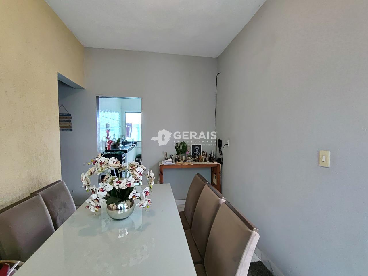 Casa para aluguel no JARDIM DAS ACACIAS: 04- SALA