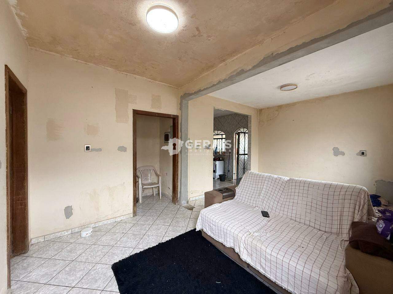 Casa à venda no SANTA LÚCIA: 03- SALA