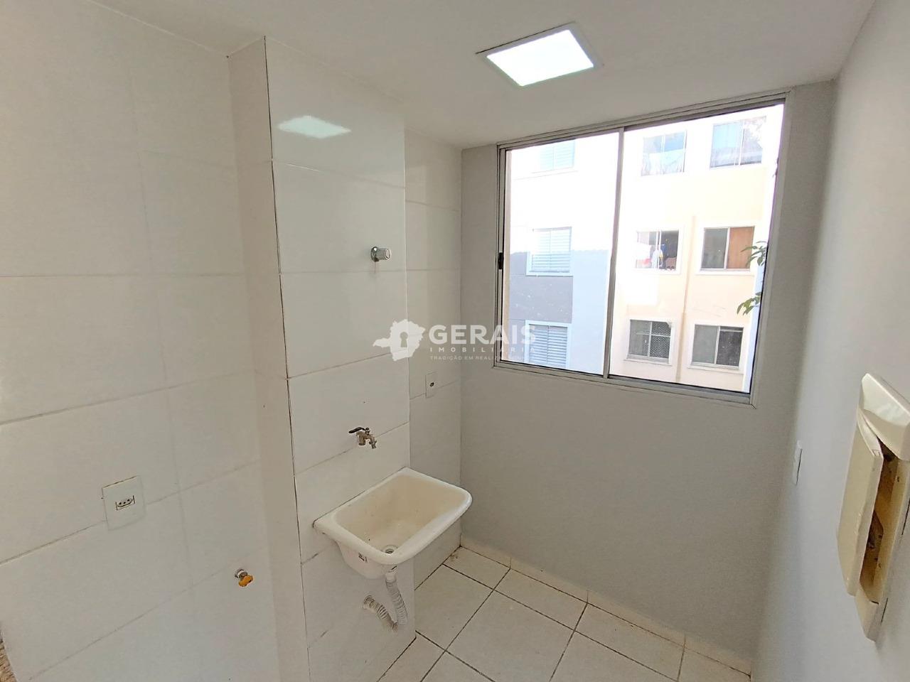 Apartamento à venda no MARAJO: 08 - ÁREA DE SERVIÇO