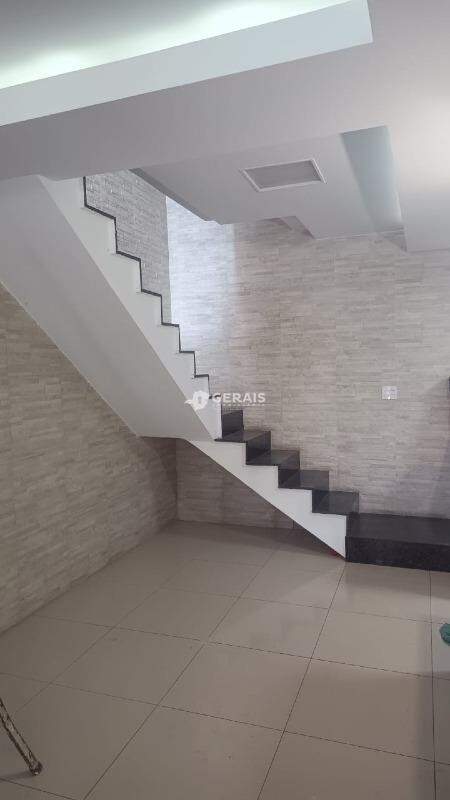 Casa à venda no JARDIM DAS ACACIAS: 03 - SALA