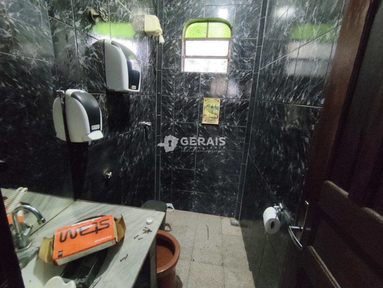 Galpão para aluguel no BOM PASTOR: 07- BANHO SOCIAL 01