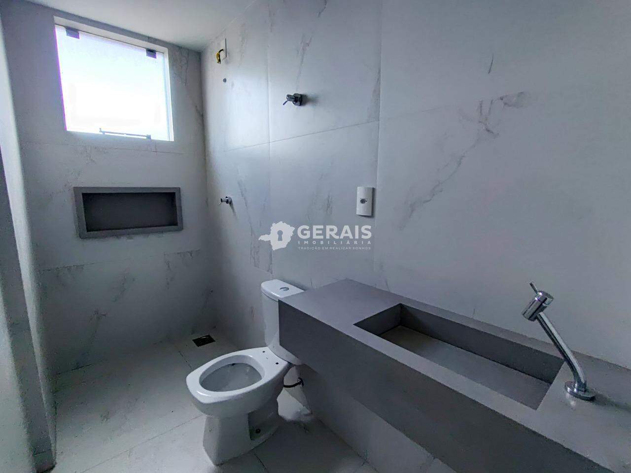 Apartamento para aluguel no CENTRO: 09- BANHO SUÍTE