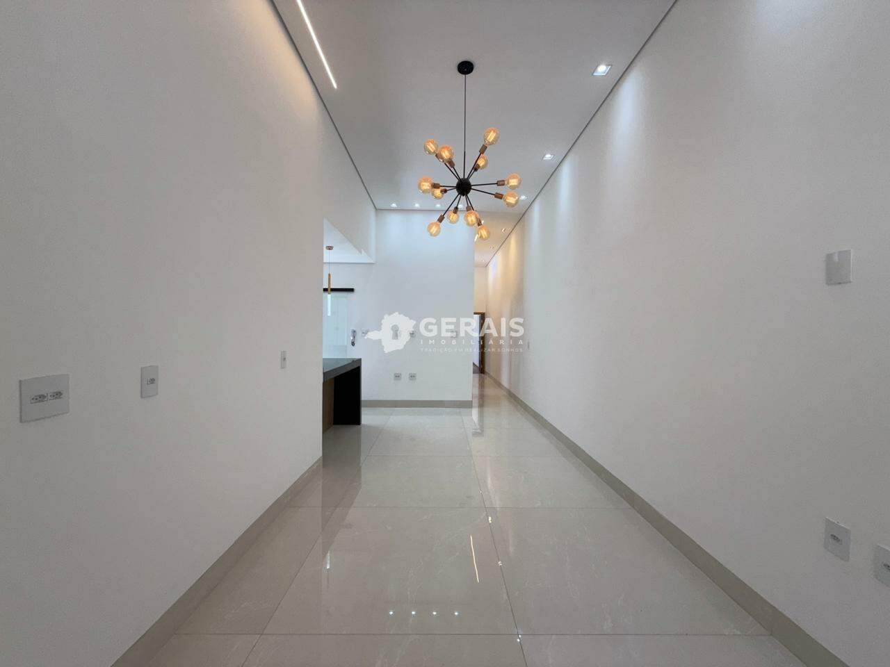 Casa à venda no TIETE: 04 - SALA