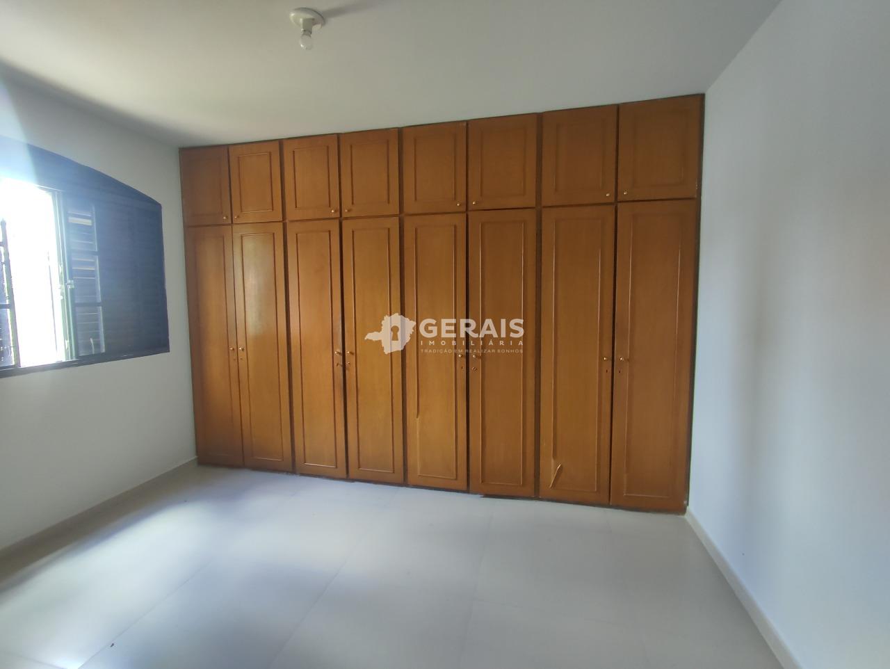 Apartamento para aluguel no NITERÓI: 07- QUARTO 03