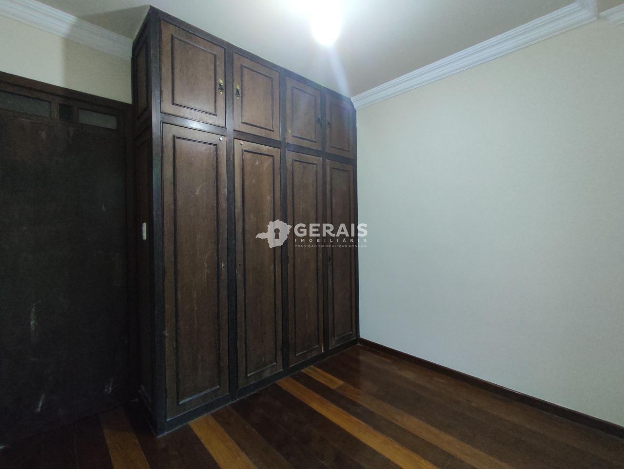 Casa à venda no SÃO JOSÉ: 07- QUARTO 01