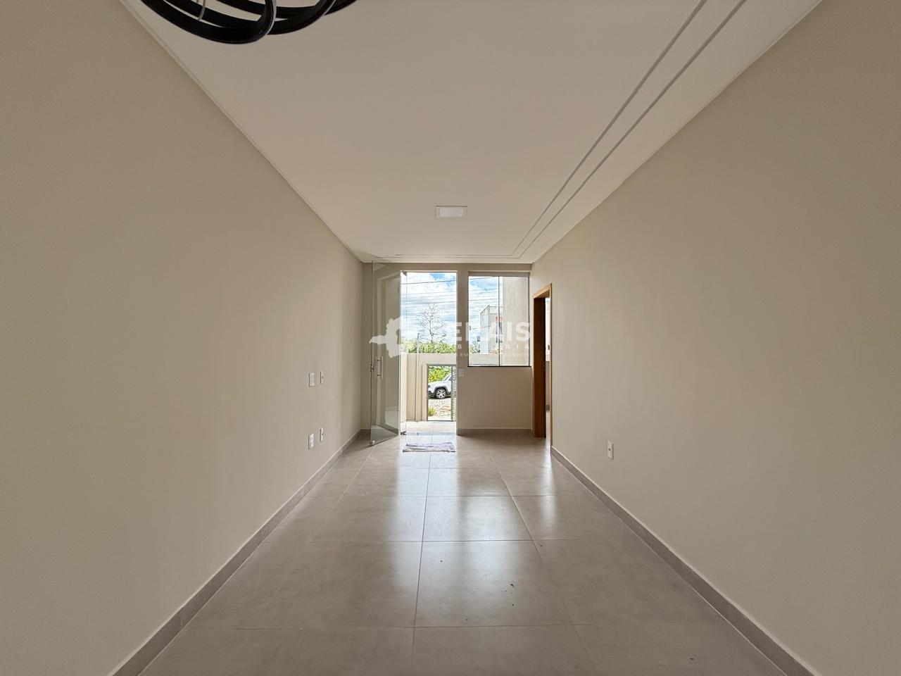 Casa à venda no DAVANUZE: 03 - SALA