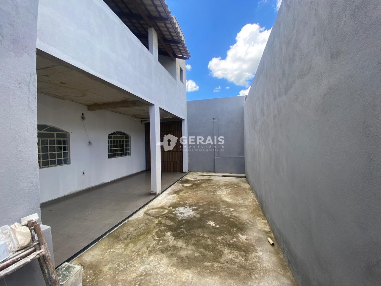 Casa à venda no GERALDO PEREIRA: 09- ÁREA EXTERNA