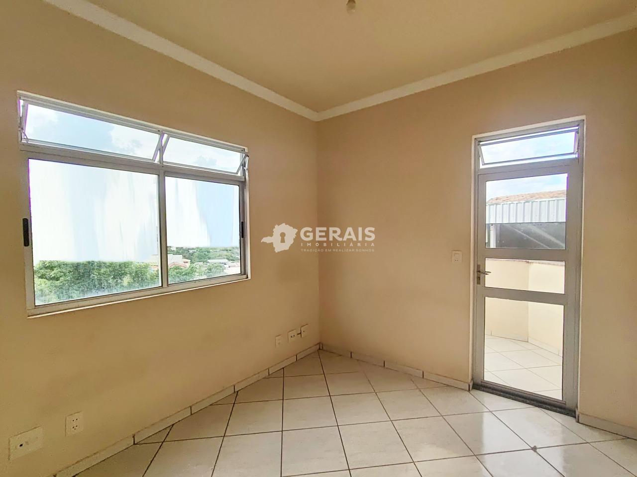 Apartamento para aluguel no PLANALTO: 05 - QUARTO 01