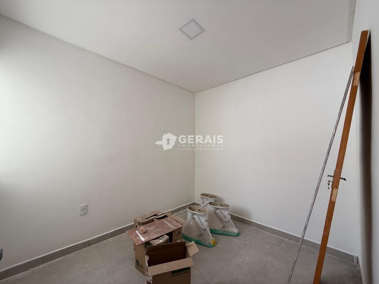 Casa à venda no SANTA LÚCIA: 07- QUARTO 03