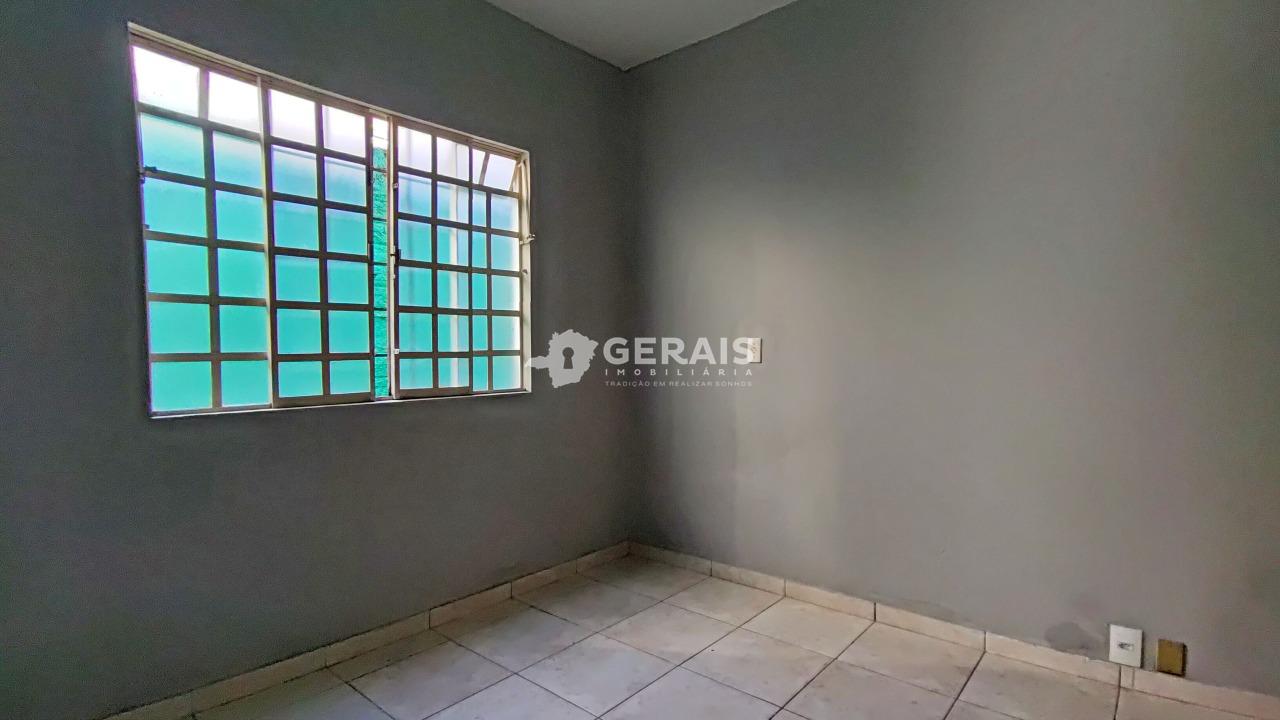 Casa para aluguel no SANTO ANTÔNIO: 08- QUARTO 04