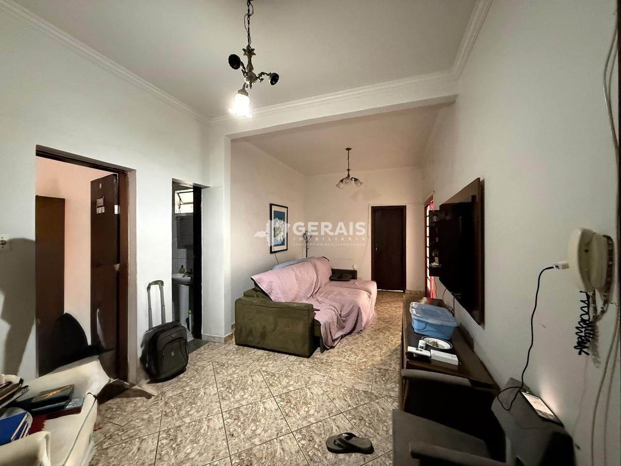 Sobrado à venda no BOM PASTOR: 03- SALA