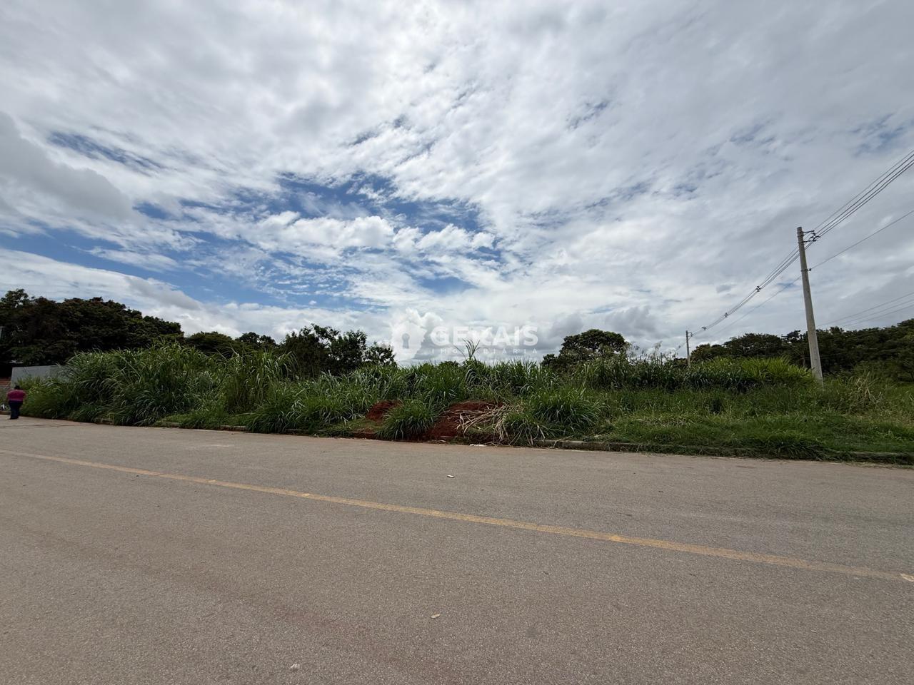 Lote à venda no GRAJAU: 02 - LOTE