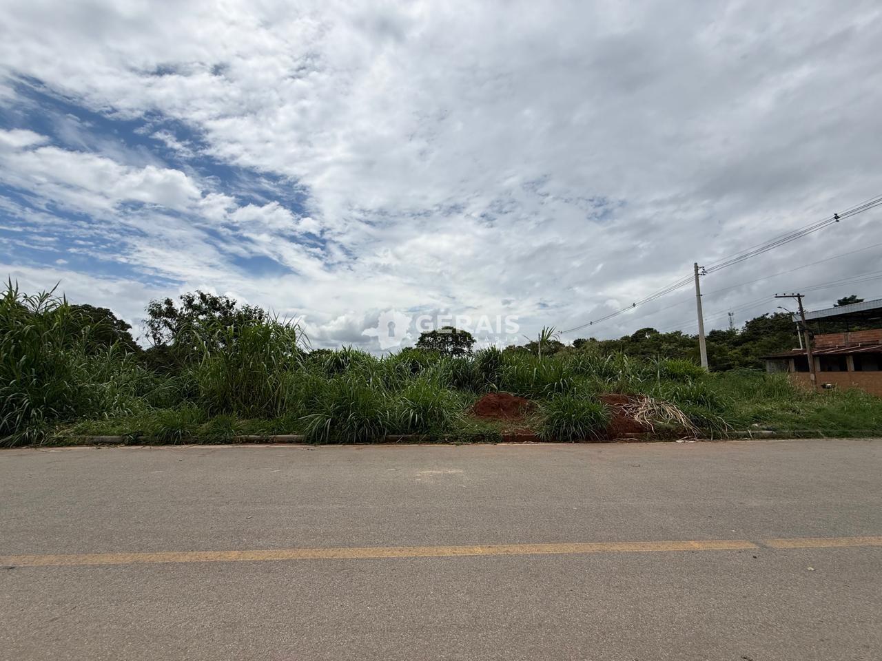 Lote à venda no GRAJAU: 01 - LOTE