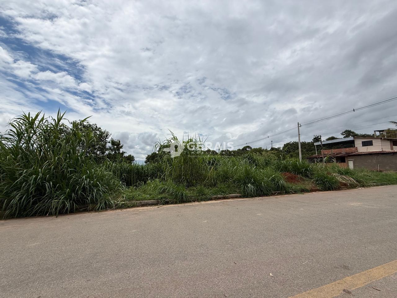 Lote à venda no GRAJAU: 01 - LOTE