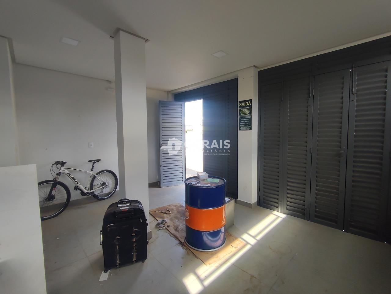 Loja para aluguel no CHANADOUR: 04- LOJA