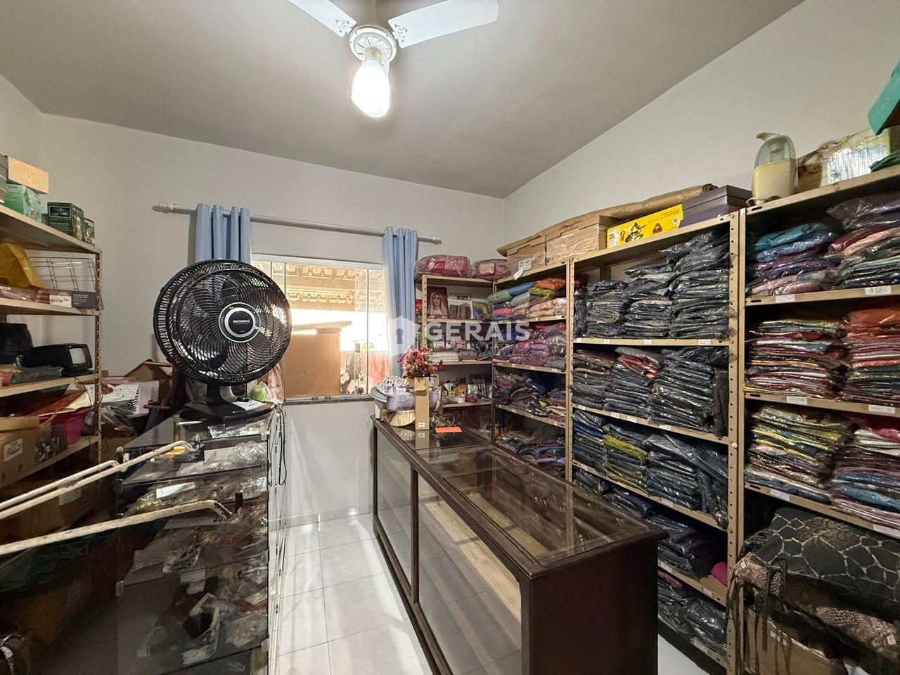 Casa à venda no PORTO VELHO: 09- QUARTO 02