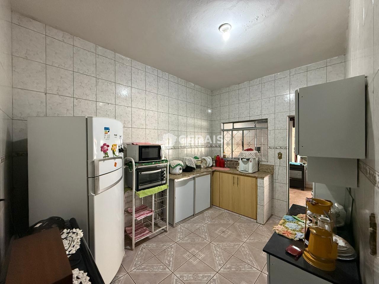 Casa à venda no VILA ROMANA: 09- COZINHA 01