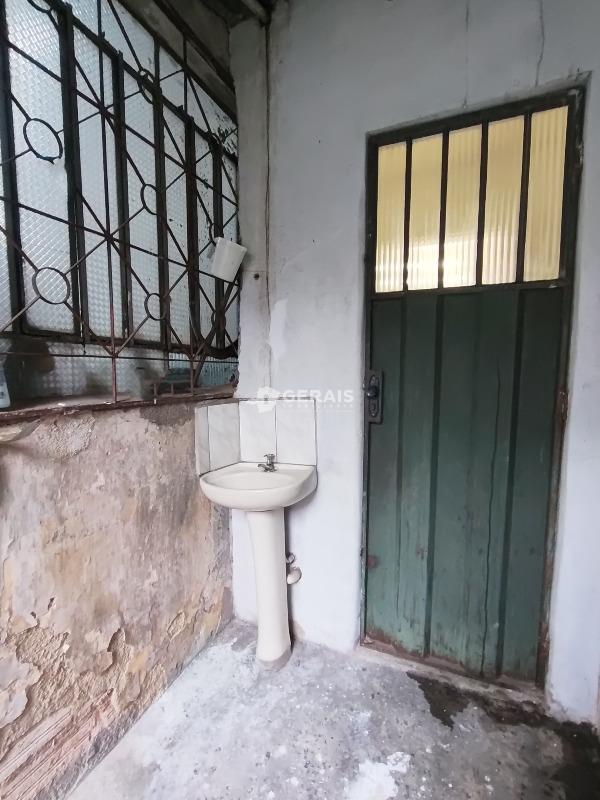 Loja para aluguel no CENTRO: 07 - LAVABO