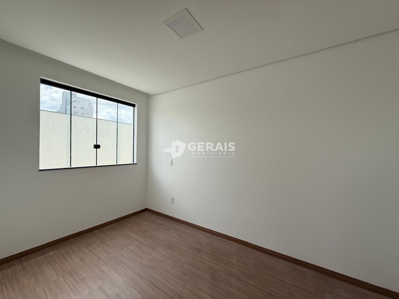 Apartamento à venda no SÃO JOSÉ: 08 - QUARTO 02