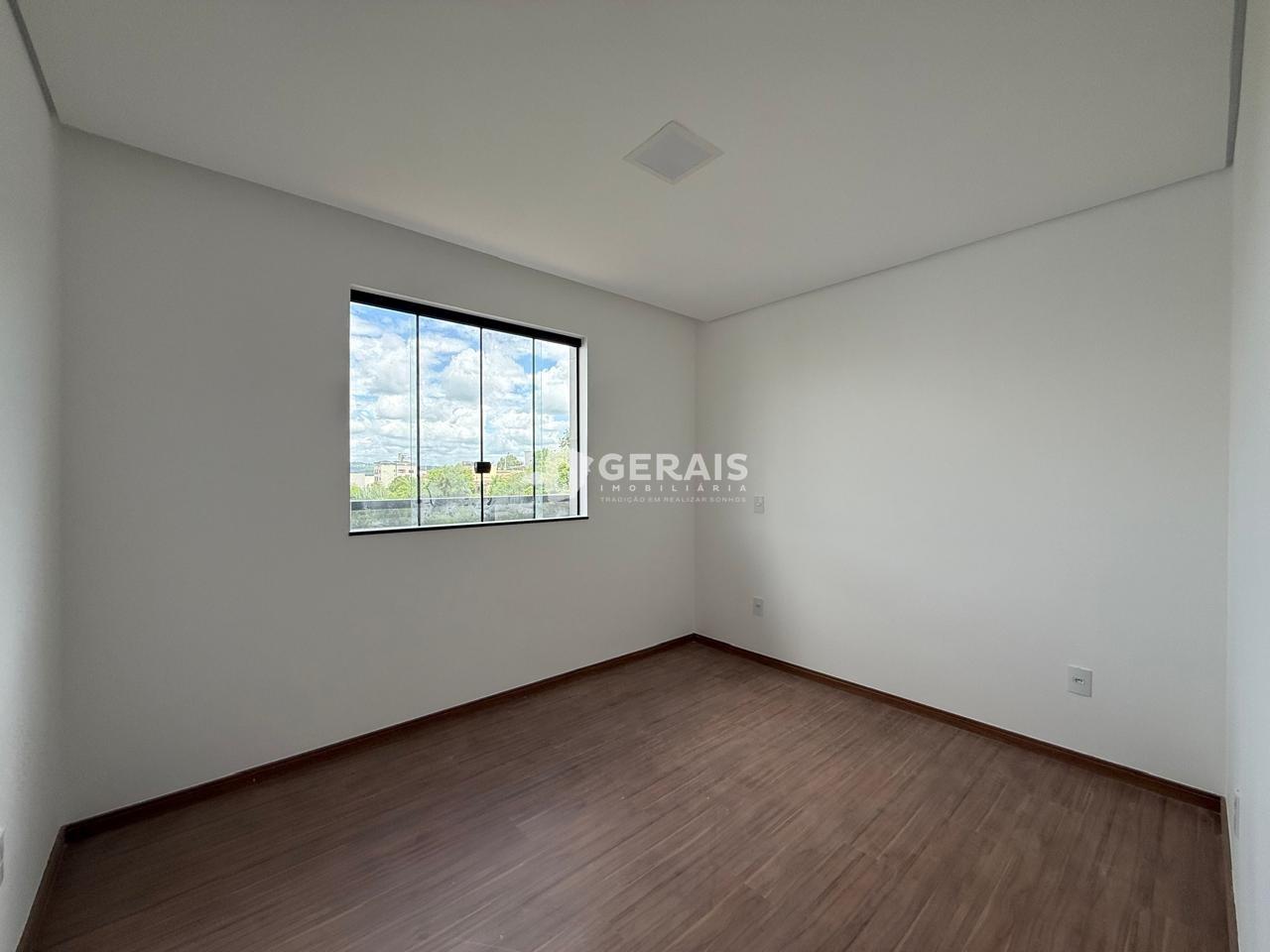 Apartamento à venda no SÃO JOSÉ: 07 - QUARTO 01