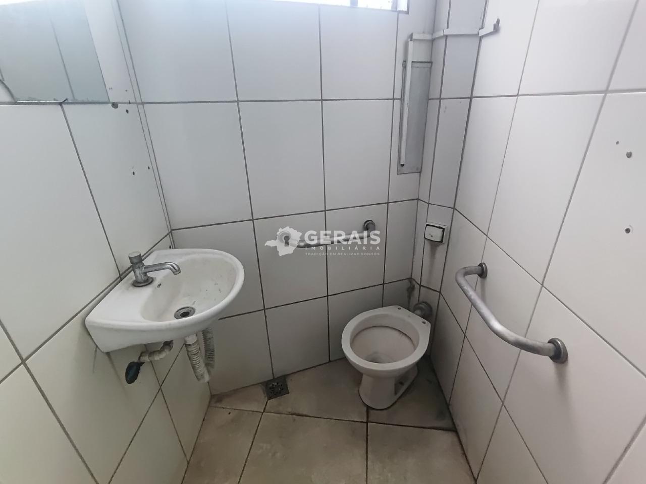 Loja para aluguel no BOM PASTOR: 05- BANHEIRO 02