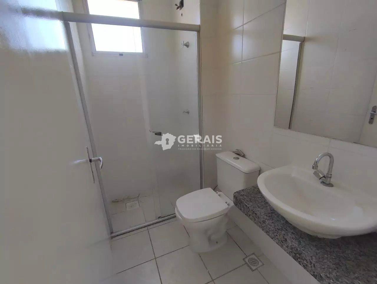 Apartamento à venda no REALENGO: 08- BANHO SOCIAL