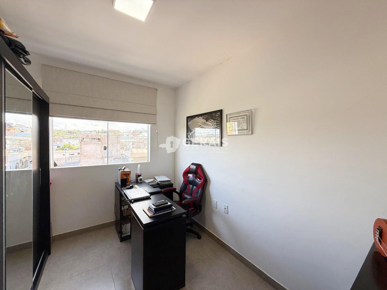 Apartamento à venda no Nossa Senhora das Graças: 05- QUARTO 02