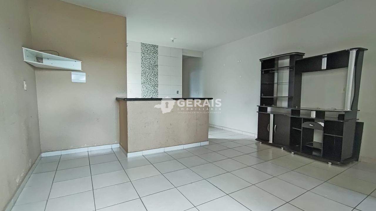 Casa para aluguel no SANTA ROSA: 03- SALA