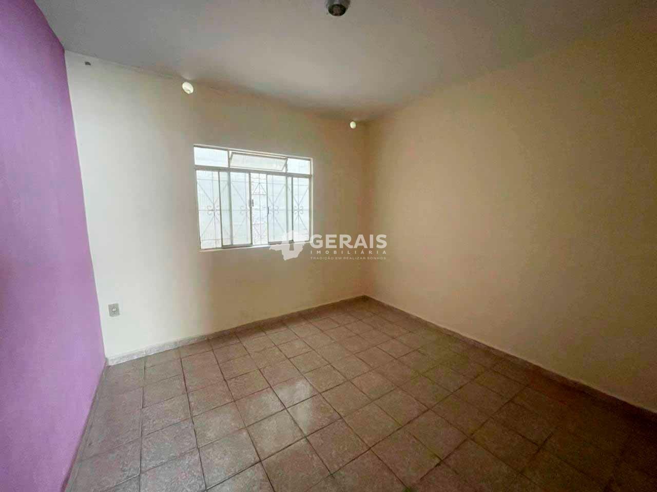 Casa para aluguel no BELA VISTA: 06- QUARTO 02