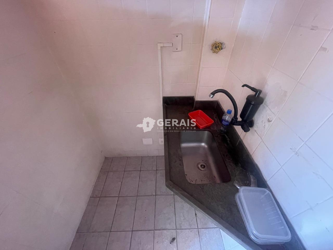 Sala para aluguel no CENTRO: 07- COZINHA