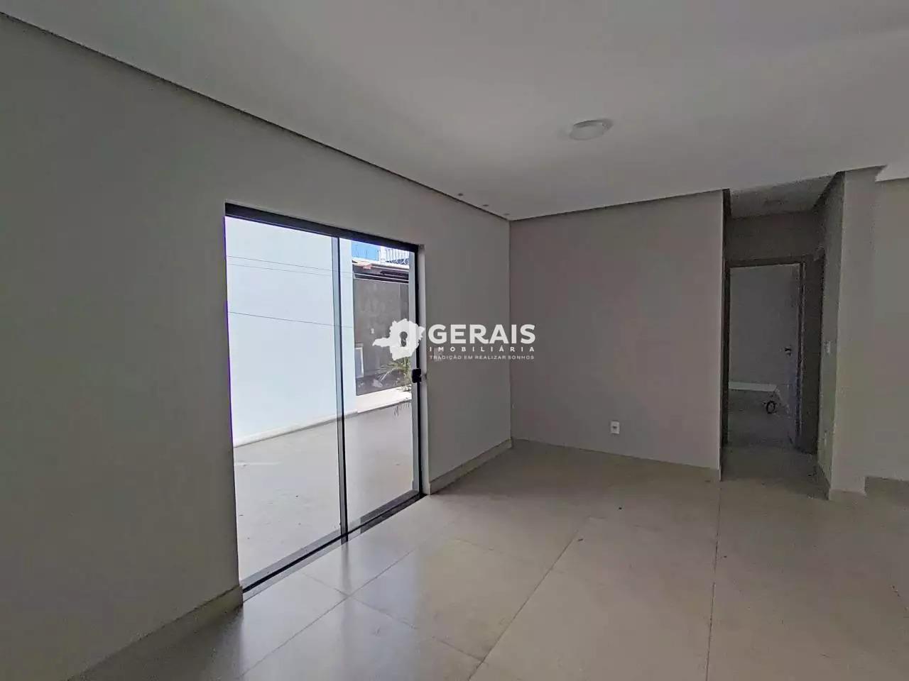 Casa à venda no QUINTINO: 04- COPA