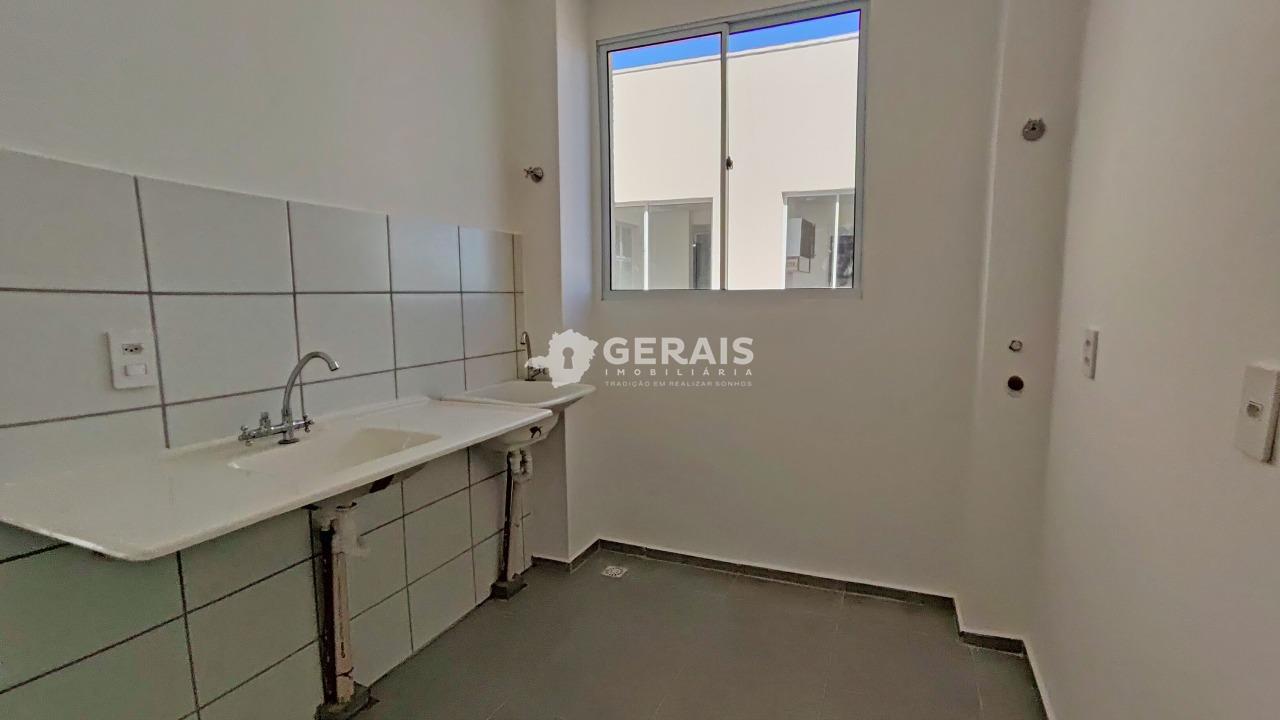 Apartamento para aluguel no INTERLAGOS: 08- COZINHA