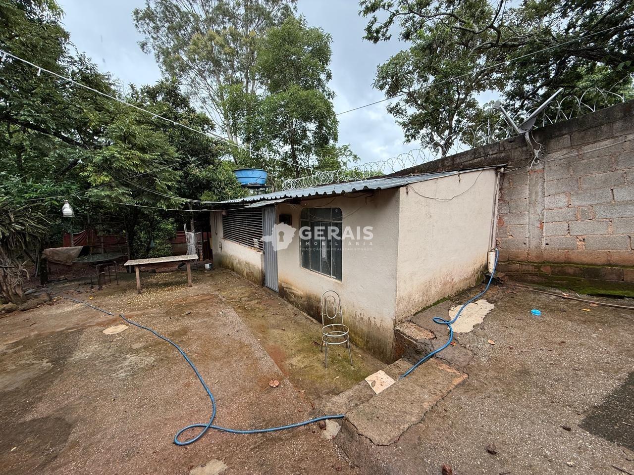 Terreno à venda no SANTO ANTÔNIO DOS CAMPOS (ERMIDA): 03 - DESPENSA