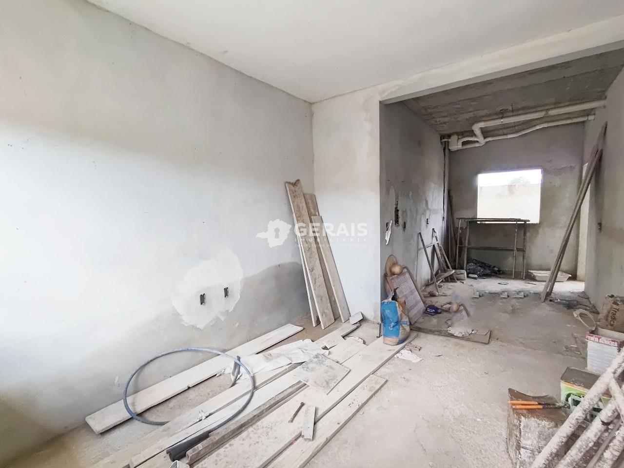 Casa à venda no JARDINOPOLIS: 03- SALA