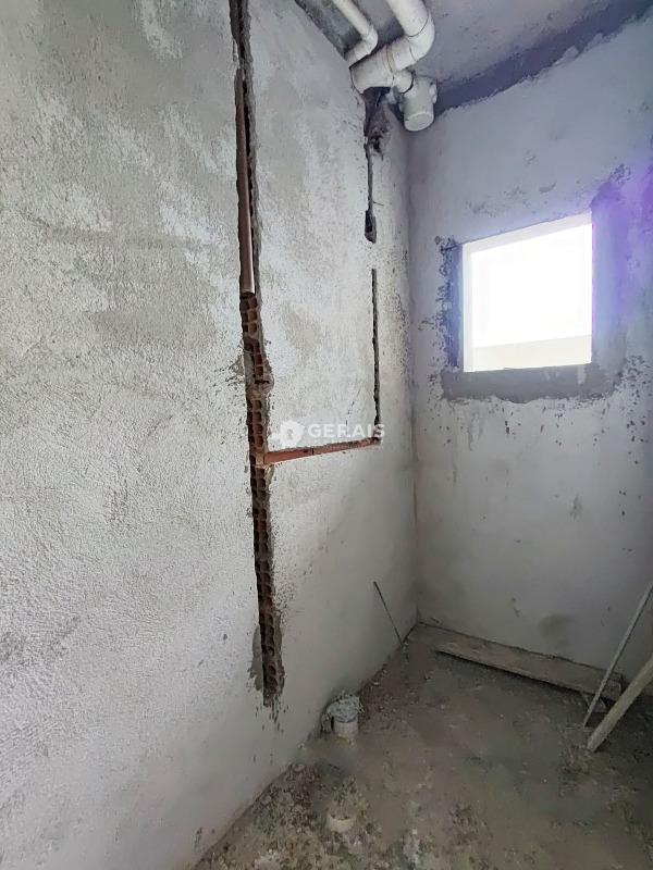 Casa à venda no JARDINOPOLIS: 08- BANHO SUÍTE