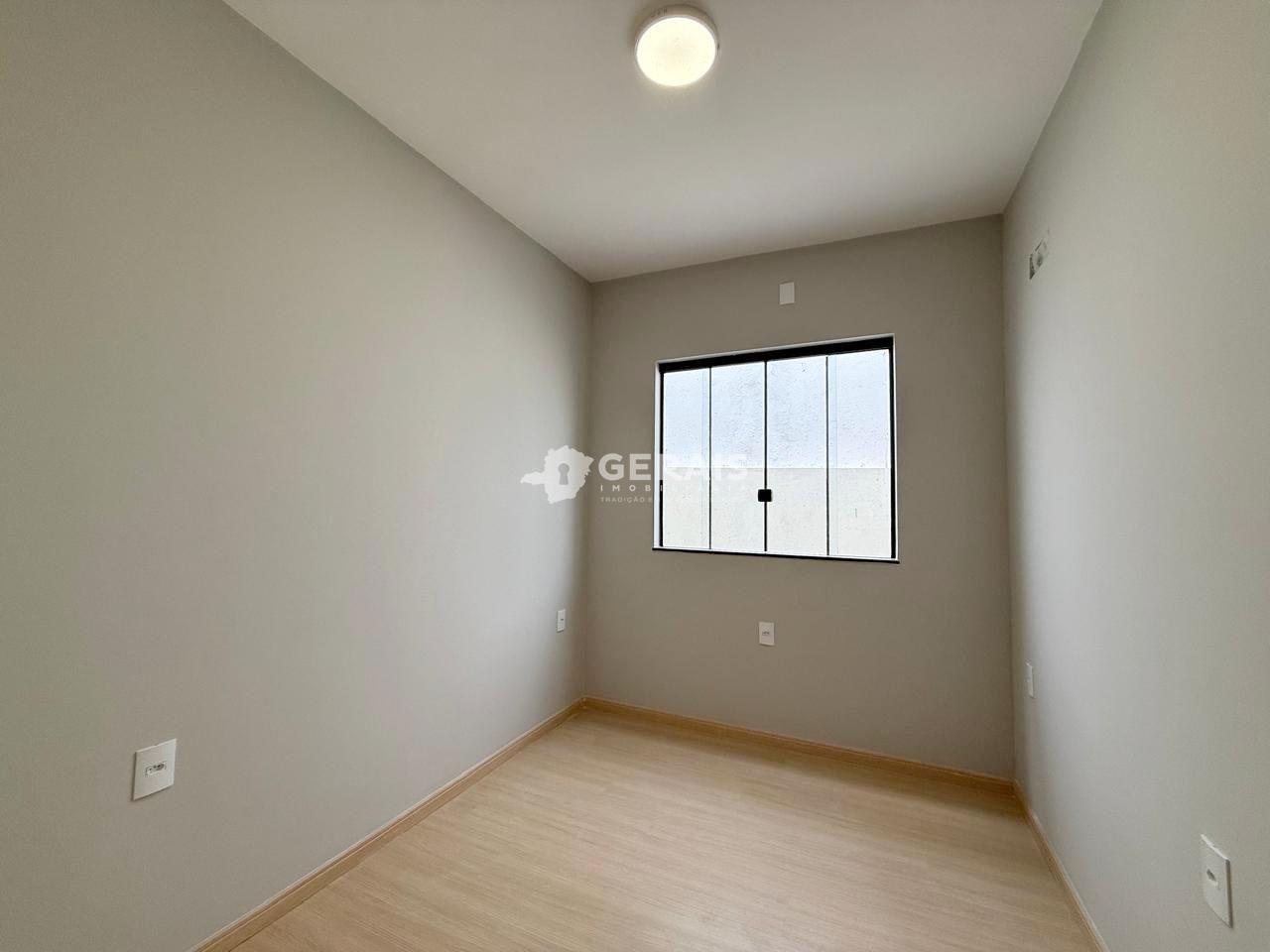 Casa à venda no CAMPINA VERDE: 05- QUARTO 02