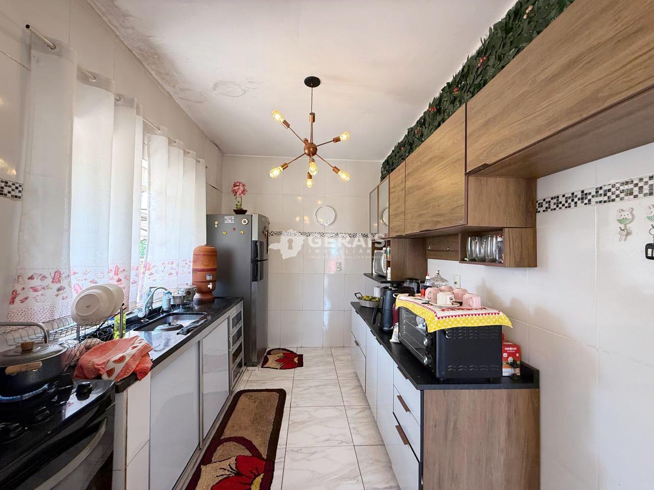 Casa à venda no MARIA PECANHA: 07- COZINHA