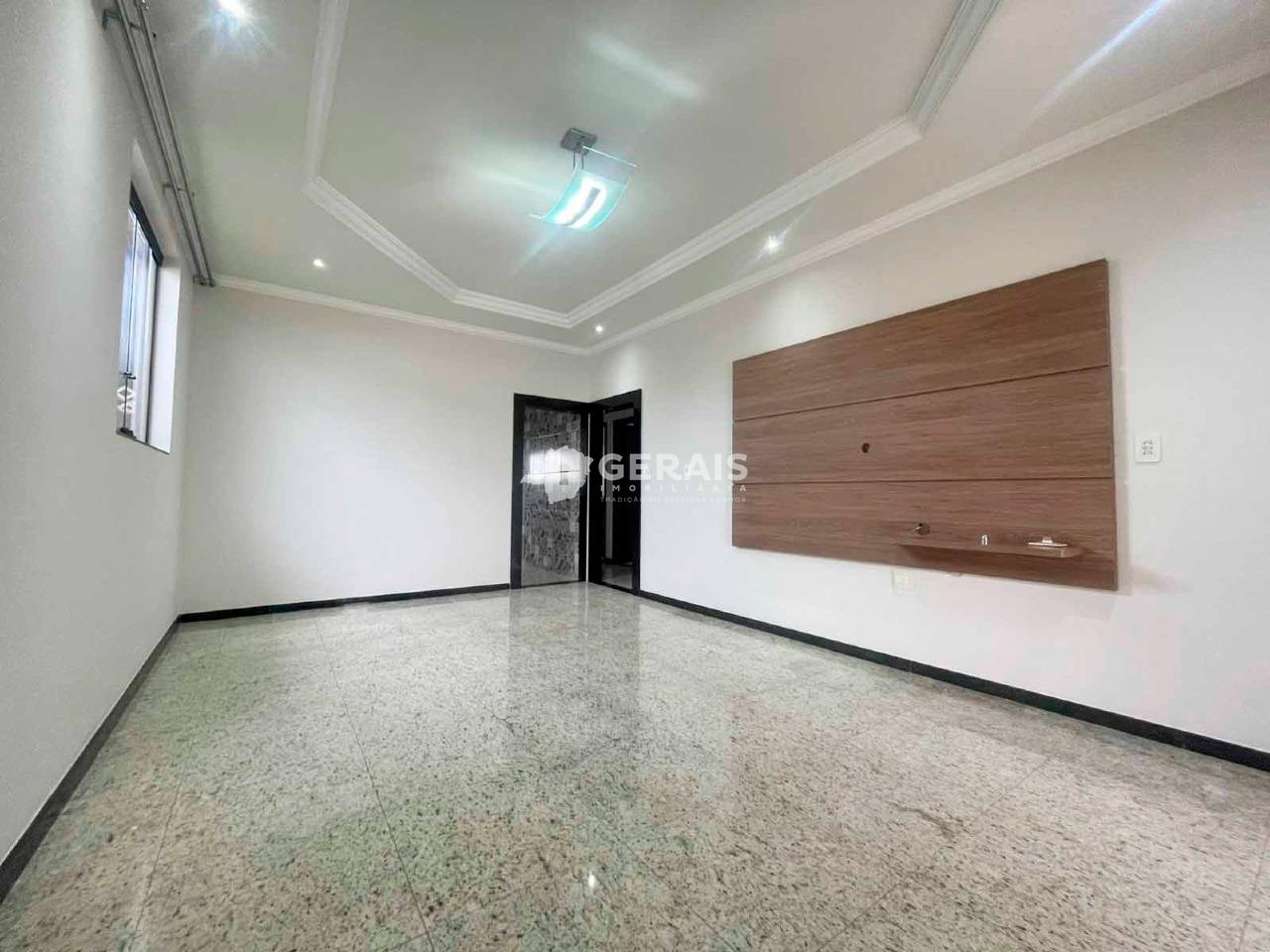 Casa para aluguel no SANTA LUZIA: 03- SALA