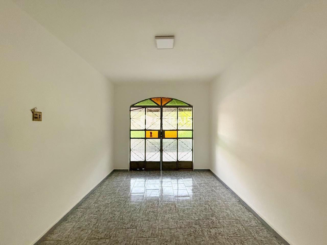 Casa para aluguel no ESPLANADA: 03- SALA