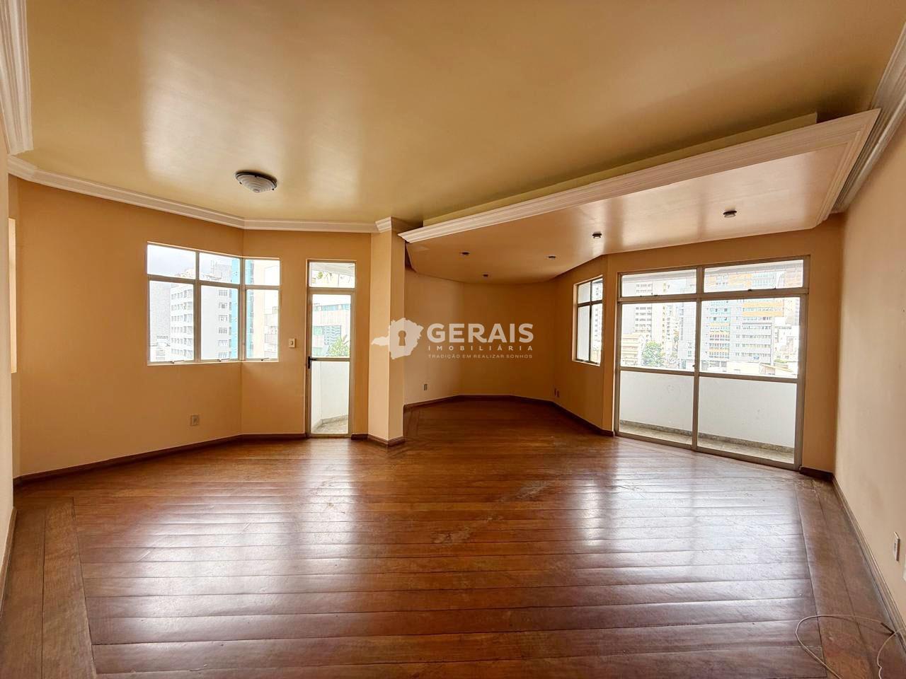 Apartamento à venda no CENTRO: 02- SALA