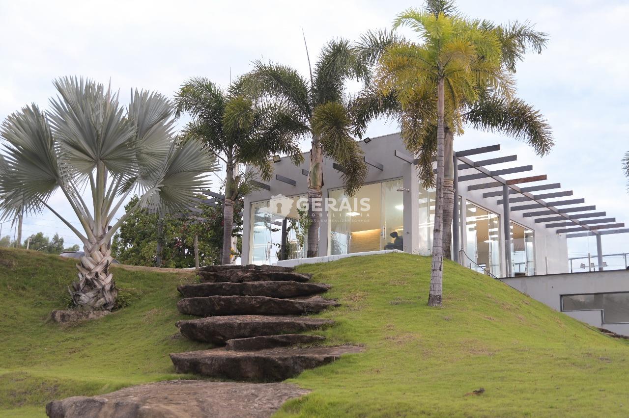 Lote à venda no Condomínio Vivendas da Serra Negra : 03- SALÃO DE FESTAS