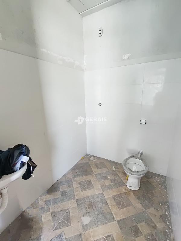 Galpão para aluguel no BOM PASTOR: 07- BANHEIRO 01