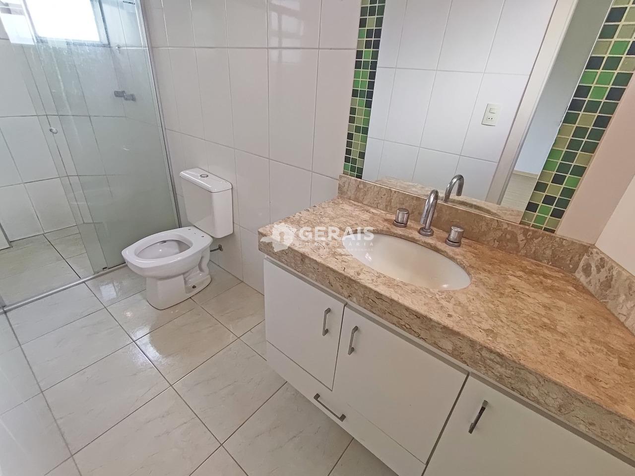 Apartamento à venda no PLANALTO: 08- BANHO SUÍTE