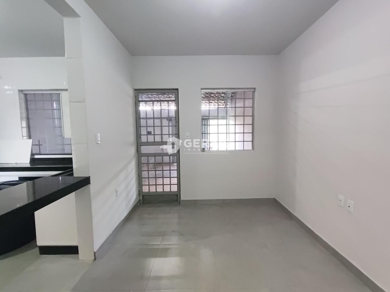 Casa para aluguel no PRIMAVERA: 04- SALA