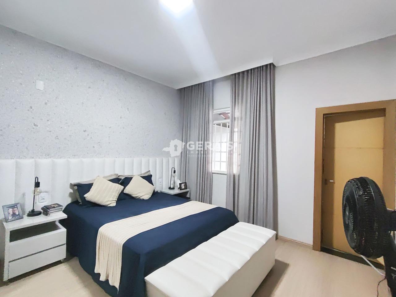 Casa à venda no NOVA HOLANDA: 07 - QUARTO 01