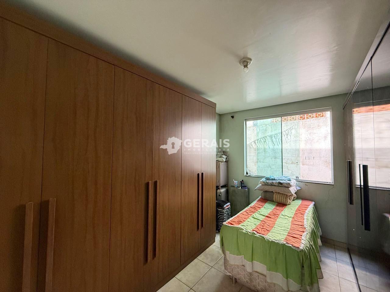 Casa à venda no SANTA MARTA: 05- QUARTO 01