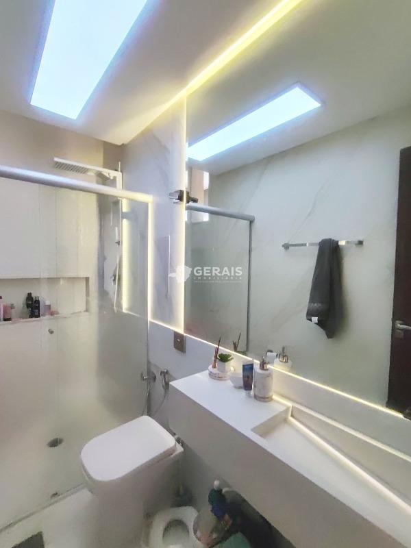 Apartamento à venda no CATALÃO: 08- BANHO SOCIAL