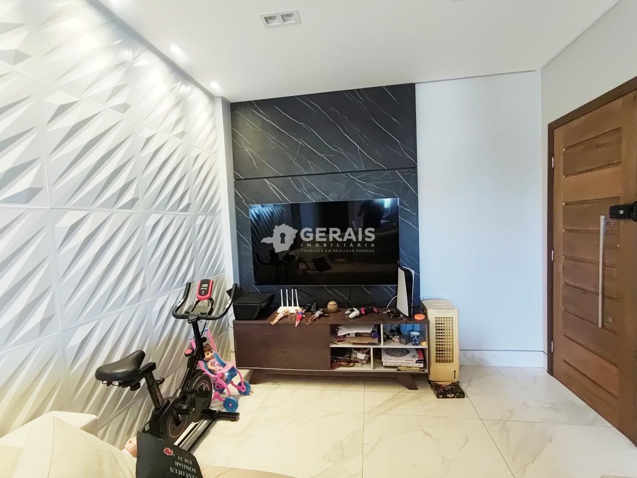 Apartamento à venda no CATALÃO: 04- SALA