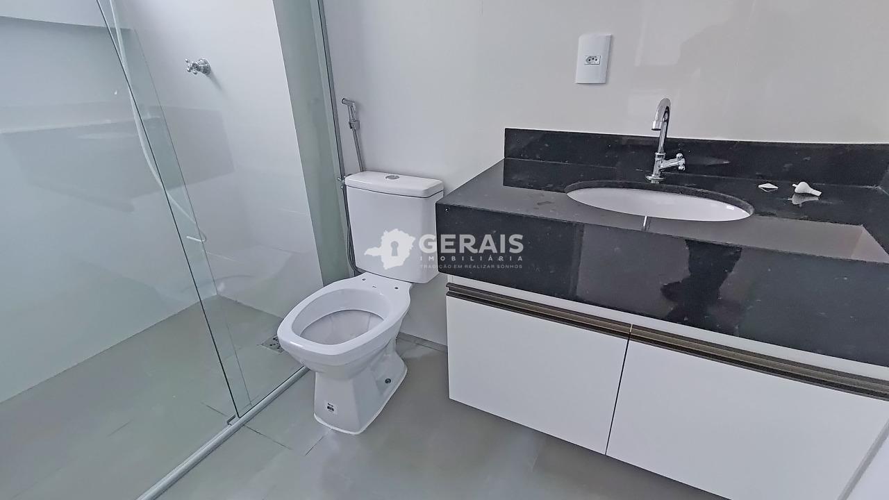 Kitnet para aluguel no BOM PASTOR: 06- BANHO SOCIAL